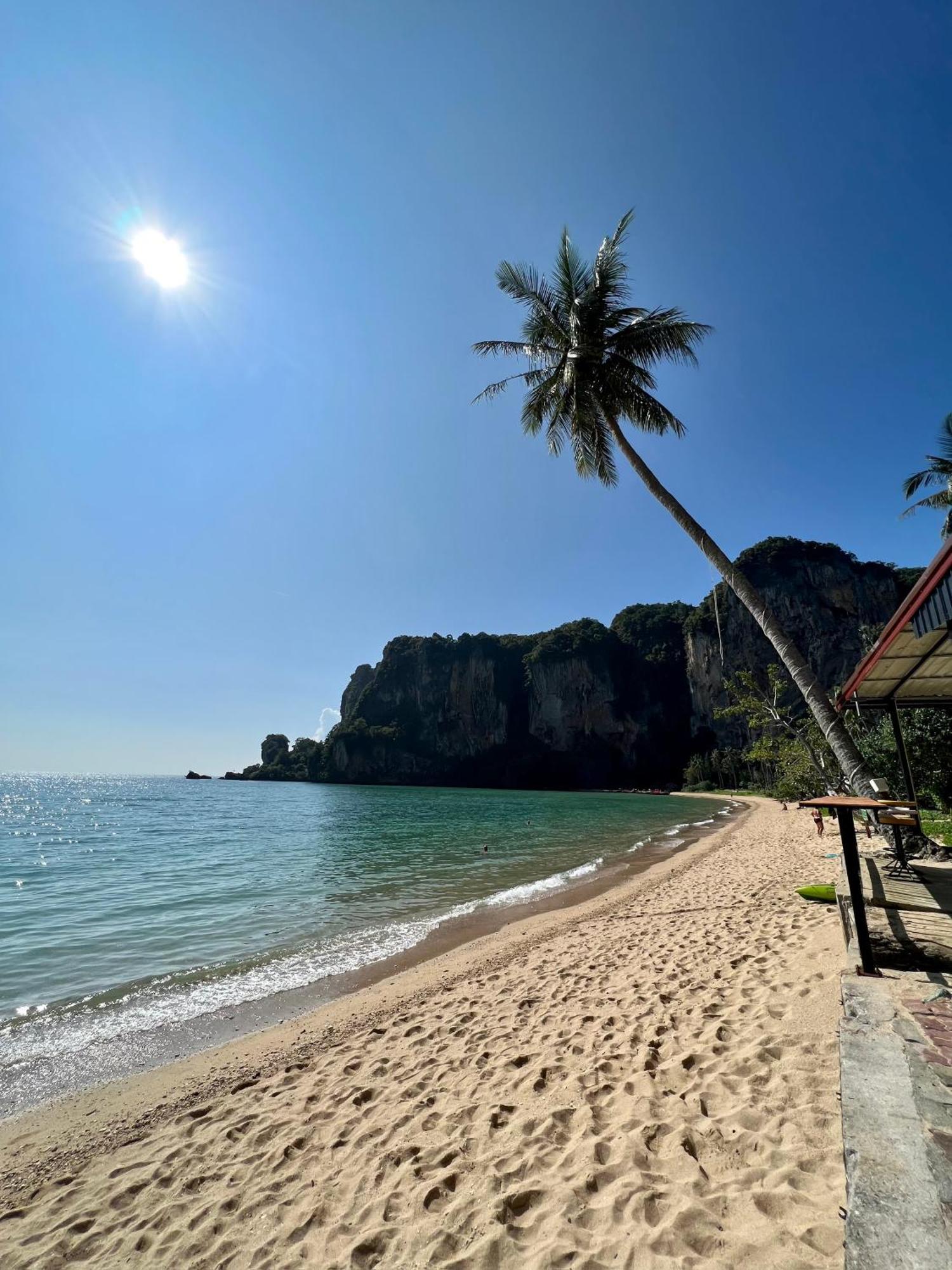 Dream Valley Resort, Tonsai Beach Bagian luar foto